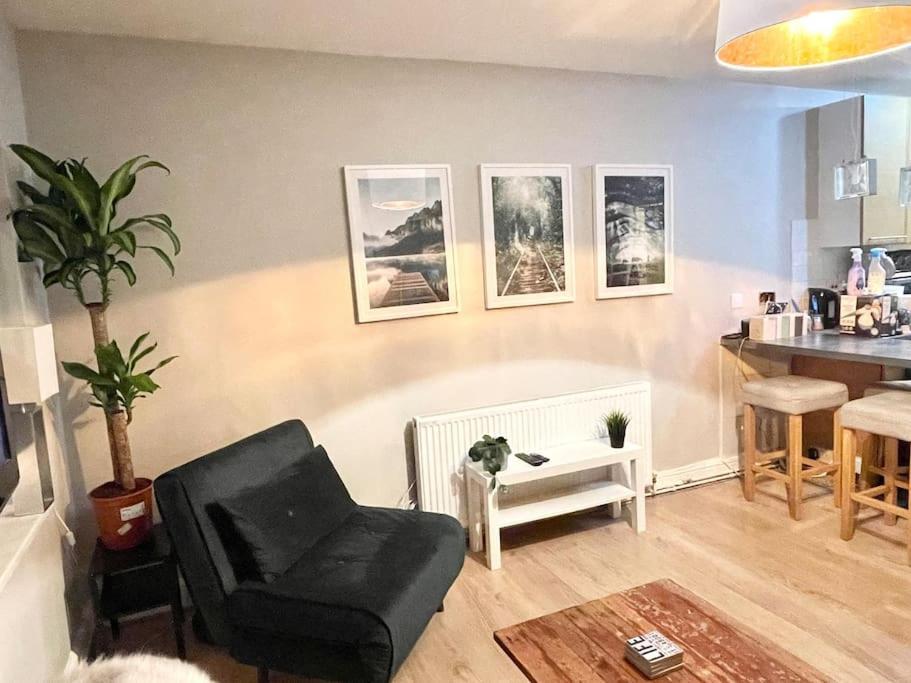 *New* Beautiful 2 Bedroom House In Central Location London Exterior photo